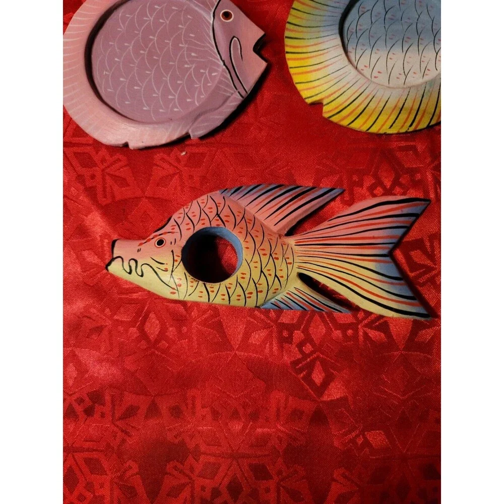 Hand Painted Wooden Fish Napkin Rings Home Decor Set of 6 with 4 Coasters